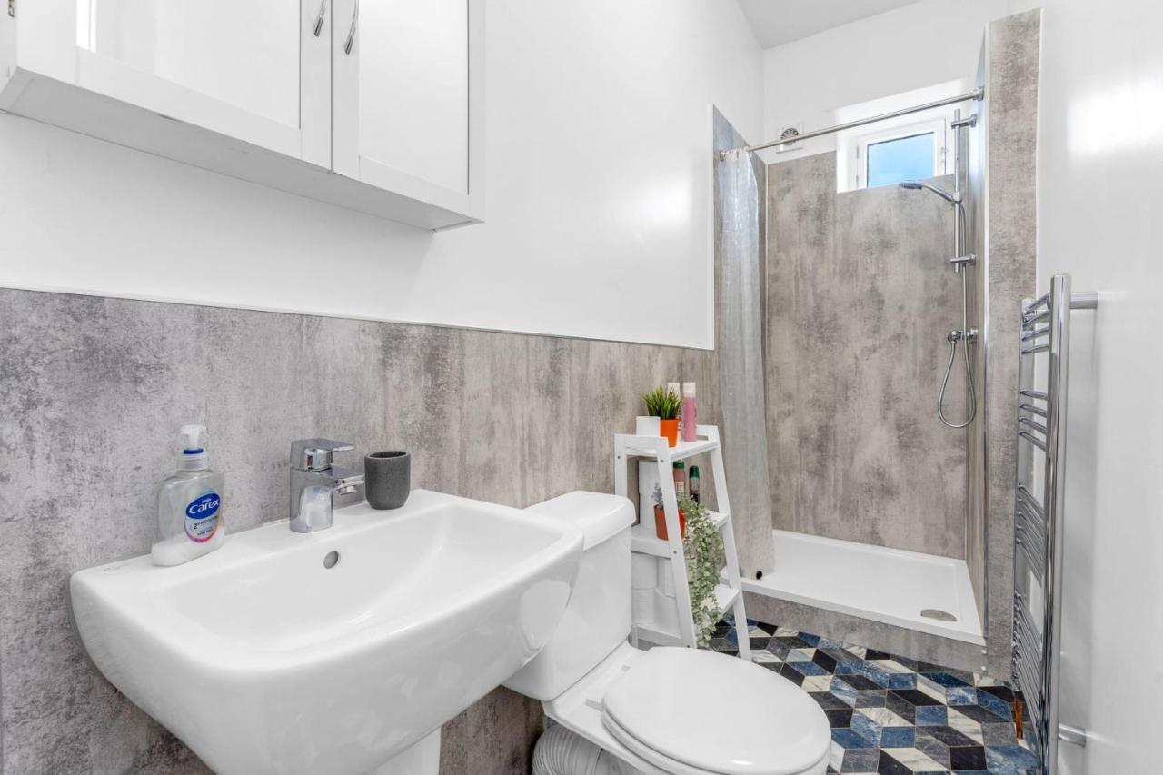 Bright And Quiet Edinburgh Home Екстериор снимка